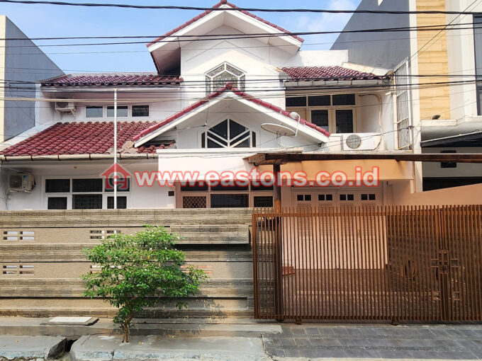 Dijual Rumah Siap Pakai Di Pondok Indah (PD013460)