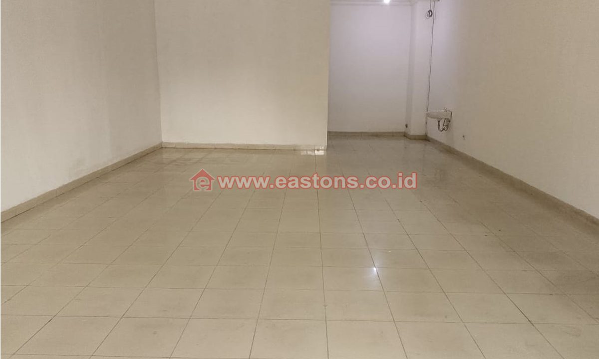 KG005213 - KG005214 B